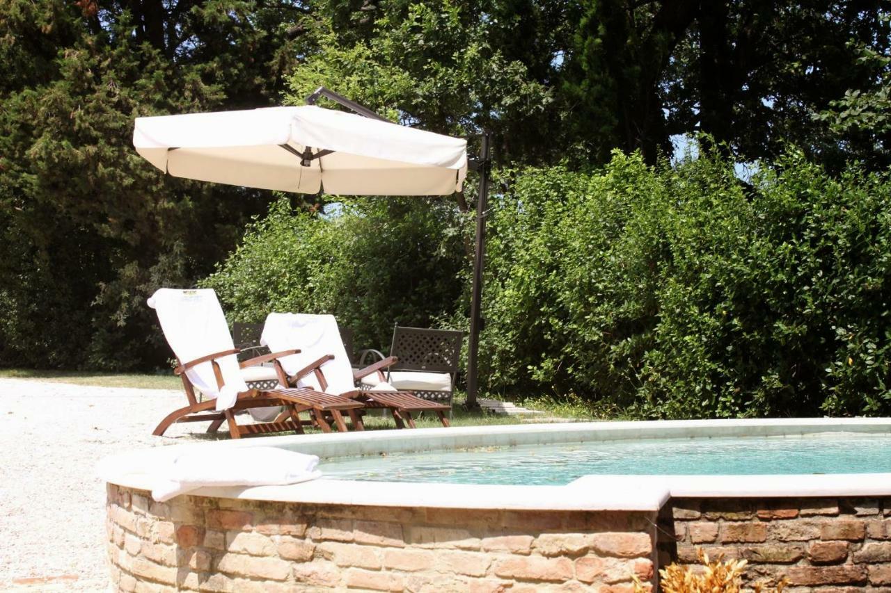 Villa Rinalducci Фано Екстериор снимка